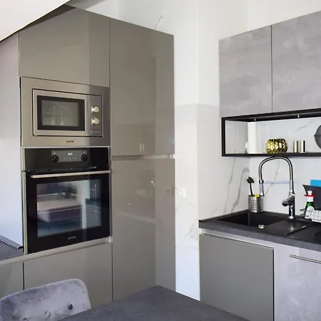 Apartmani Lavin Malinska Extérieur photo