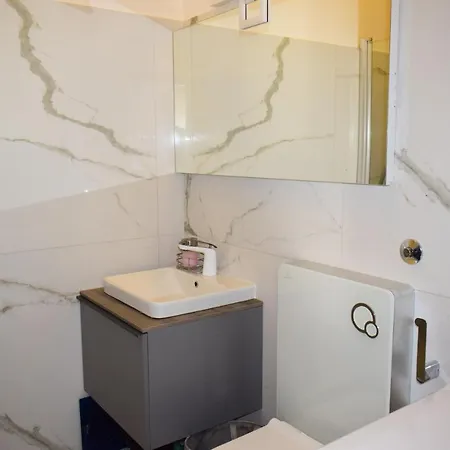 Apartmani Lavin Malinska Extérieur photo